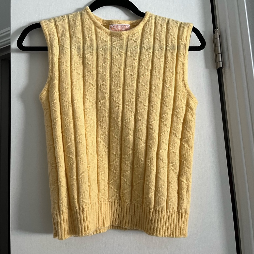 Pendleton Yellow Sweatervest - image 1